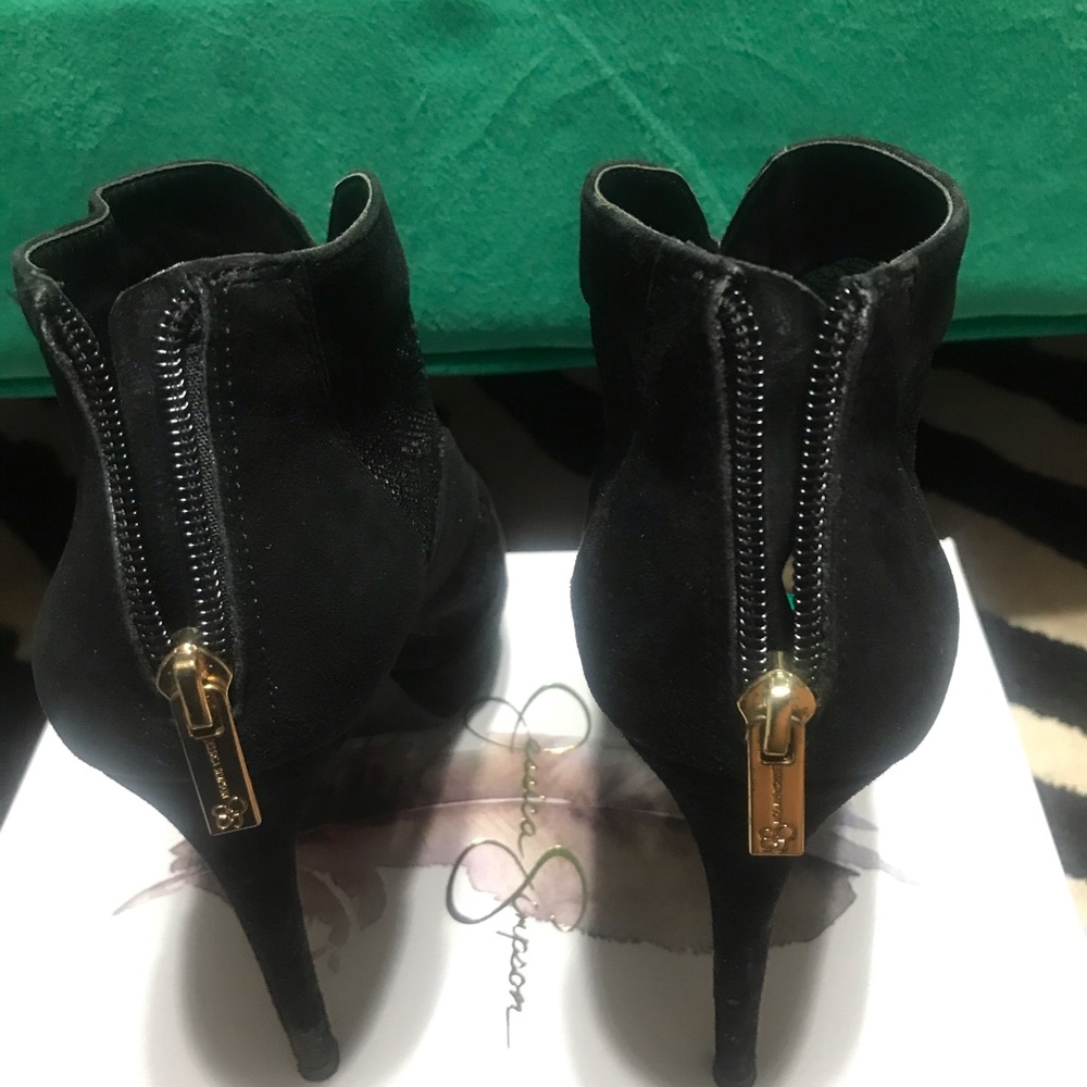Jessica Simpon Mesh & Suede Pumps - Picture 5 of 6
